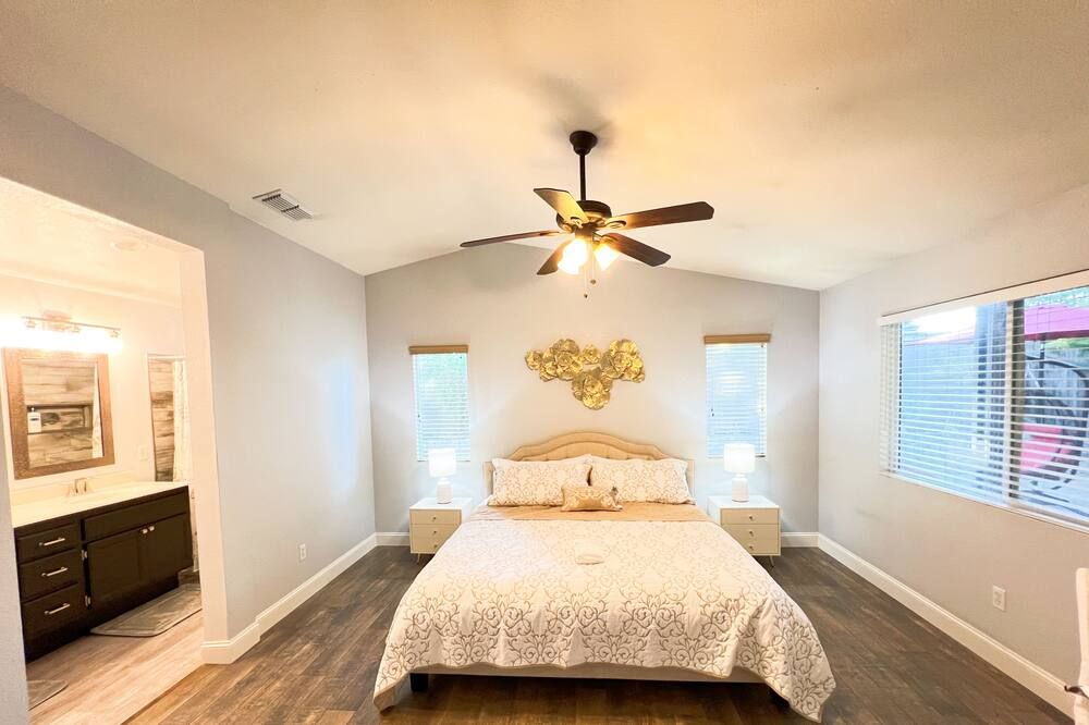 High Ceiling & Amazing backyard & family Kids friendly - Elk Grove - Bedroom