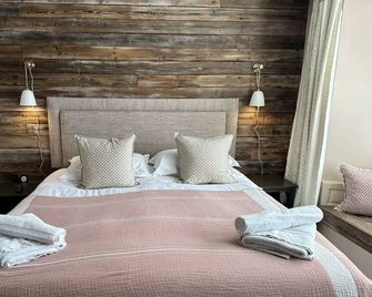 The Stag at Stow - Cheltenham - Bedroom