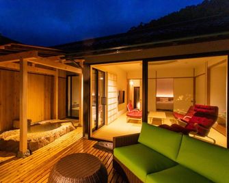 Kamai Onsen Ippen'an - Kyotango