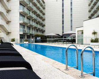Tasha's Apartments On Warwick - Adelaide - Pool