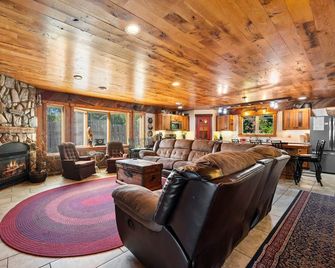 Peninsula Lodge Fish Creek - Fish Creek - Lounge