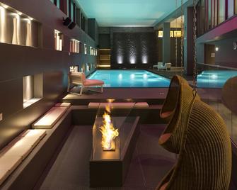 勒里奧皮克甜美酒店及水療中心 - 夏蒙尼-勃朗峰 - 游泳池