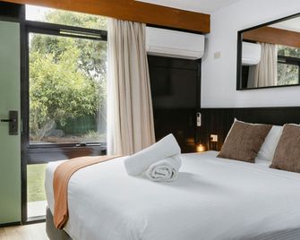 m hotel - Sale - Спальня