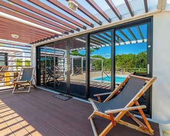 Iguana Casita [1 of 3 Casitas] - West Caye Casitas - San Pedro Town - Balcón