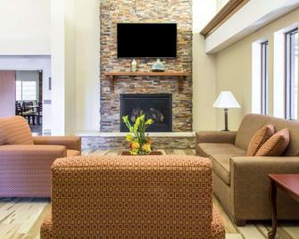 Quality Inn & Suites Vail Valley - Eagle - Recepción