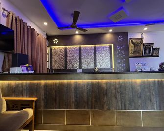 Raja Residency Near Isha Adiyogi Alandurai Siruvani Coimbatore ,tamilnadu, India - Alāndurai - Recepción