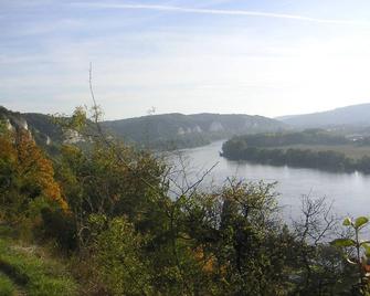 Au Moulin de l'Andelle - Pîtres - Vista del exterior