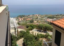 Chic Apartment in Parghelia Italy - Parghelia - Outdoor view