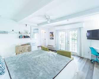 Canalside Inn - רהובות' ביץ' - חדר שינה