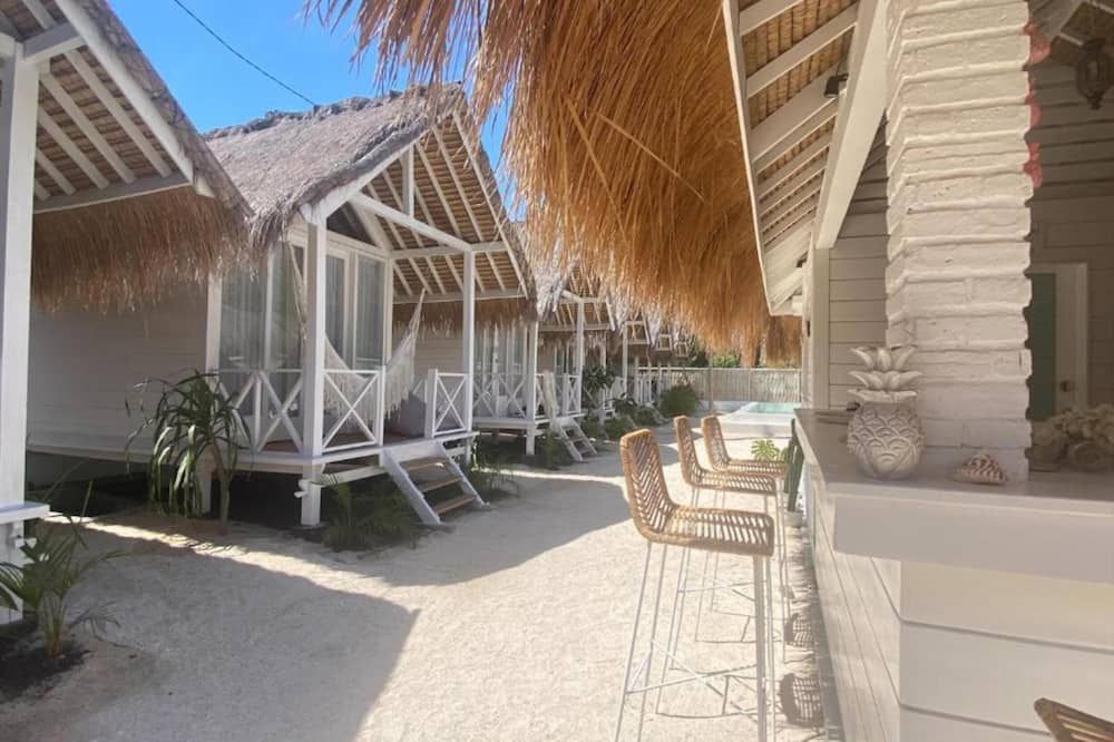 Love Coconut Bungalow - Gili Trawangan - פטיו
