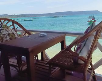 Paradiso Ocean front Bungalows - Koh Kong Island - Balcone