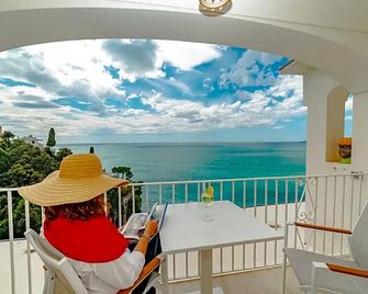 Villa Nina - Positano - Balcony