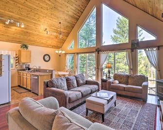 Riverfront Hungry Horse House with Large Deck! - Hungry Horse