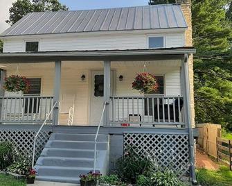 Cozy Cottage Near Antietam Creek - Sharpsburg - Building