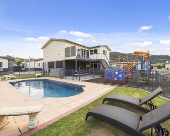 Apollo Bay Holiday Park - Apollo Bay - Pool