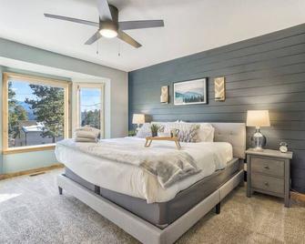 4br Hot Tub Mountain Views - Family Friendly - Woodland Park - Slaapkamer