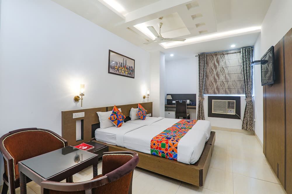 فاب هوتل برايم ذا كونتيننتال - لكناو - غرفة نوم