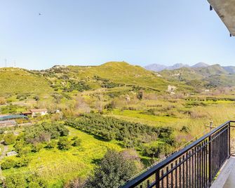 Luna e stelle - Bonifati - Balcony