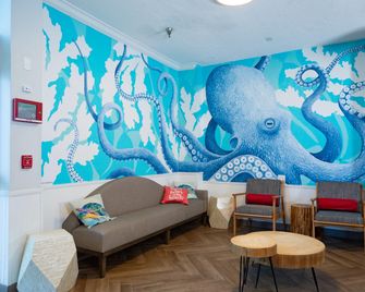 Dolphin Sands Clearwater Beach, an Ascend Collection Hotel - Clearwater Beach - Lobby