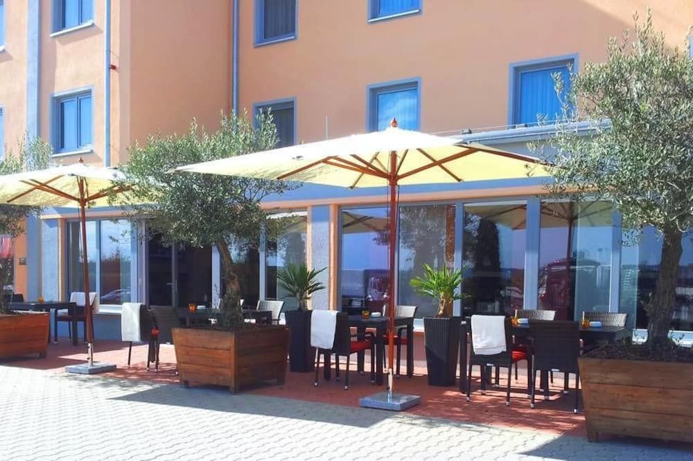 Montana-Hotel Ellwangen - Ellwangen - Патіо