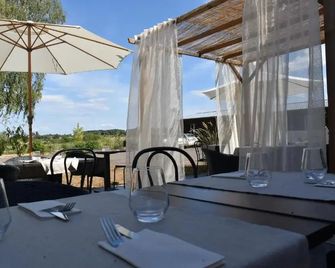 Hôtel le Cheval Blanc - Giffaumont-Champaubert - Restaurant