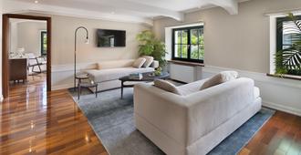 Hotel Brown Beach House & Spa - Trogir - Living room