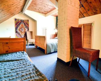 Comfortable Villa, Paliseul, cleaning included - Paliseul - Bedroom