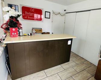 Budget Inn Breezewood - Breezewood - Receptie