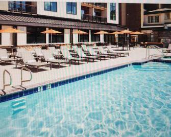 A Ski Haven In The Rocky Mountains - Steamboat Springs - Piscine