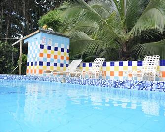 Rainforest Yasmin Hotel - Santa Fe - Piscina