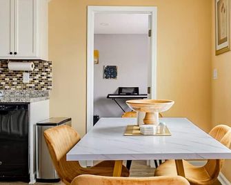 Hidden Gem 3br Home Near Six Flags & Atl - Austell - Essbereich