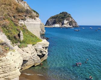 Villa Bina Sea Hotel - Serrara Fontana