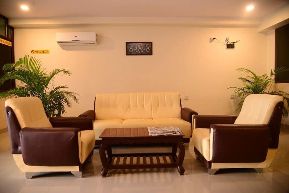 Transit Bay - Rājahmundry - Lounge