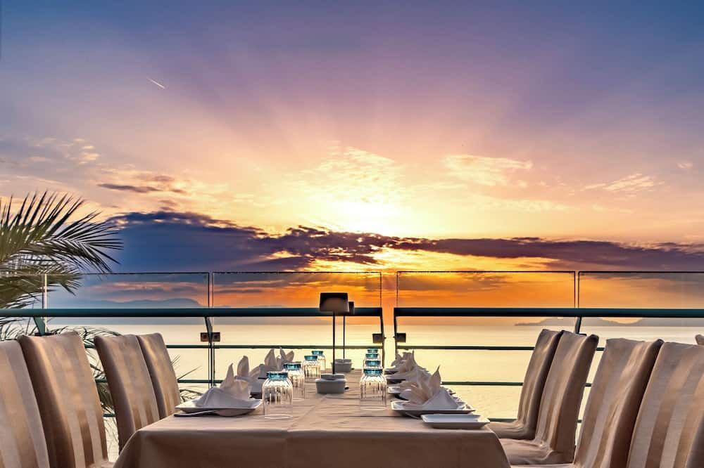Club Hotel Casino Loutraki - לוטראקי