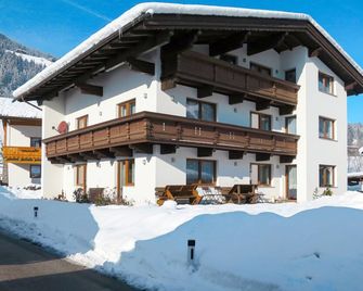 Elisabeth by Interhome - Aschau im Zillertal - Gebäude