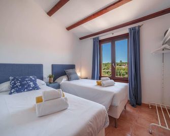 Casa Goldi Haus 350mtr to the beach for 4 people - Porto Cristo - Chambre