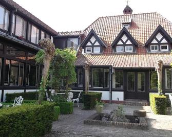 Hotel Kasteelhof 'T Hooghe - Ypres - Bina