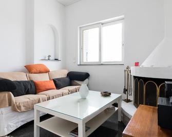 An adorable Apartment in Athens - Néa Smýrni - Living room