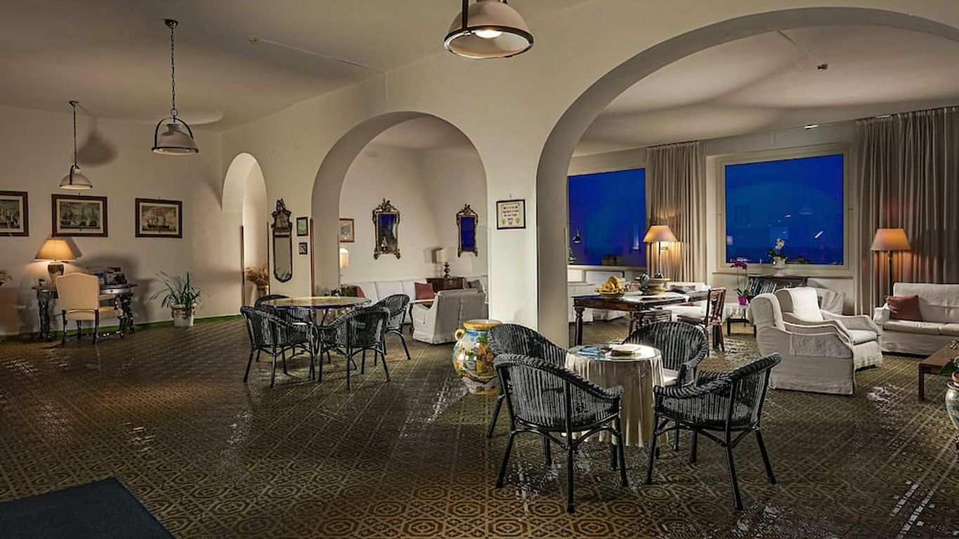 Hotel Bellevue Suite