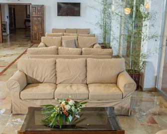 Rvhotels Golf Costa Brava - Santa Cristina d'Aro - Sala de estar