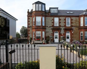 Golf View Guest House - Prestwick - Building