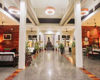 Luang Prabang View Hotel - Luang Prabang - Recepción