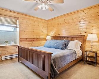 Wildflower Retreat Bungalow - Greer - Habitación