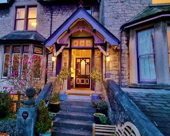 Lymestone Boutique Accommodation - Grange-over-Sands - Edifício