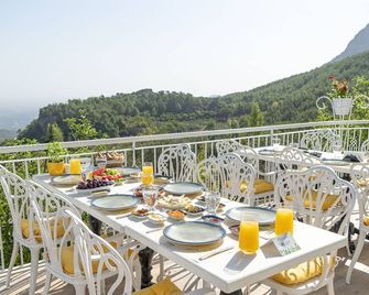 Apa Mountain Lodge - Adalia - Balcone