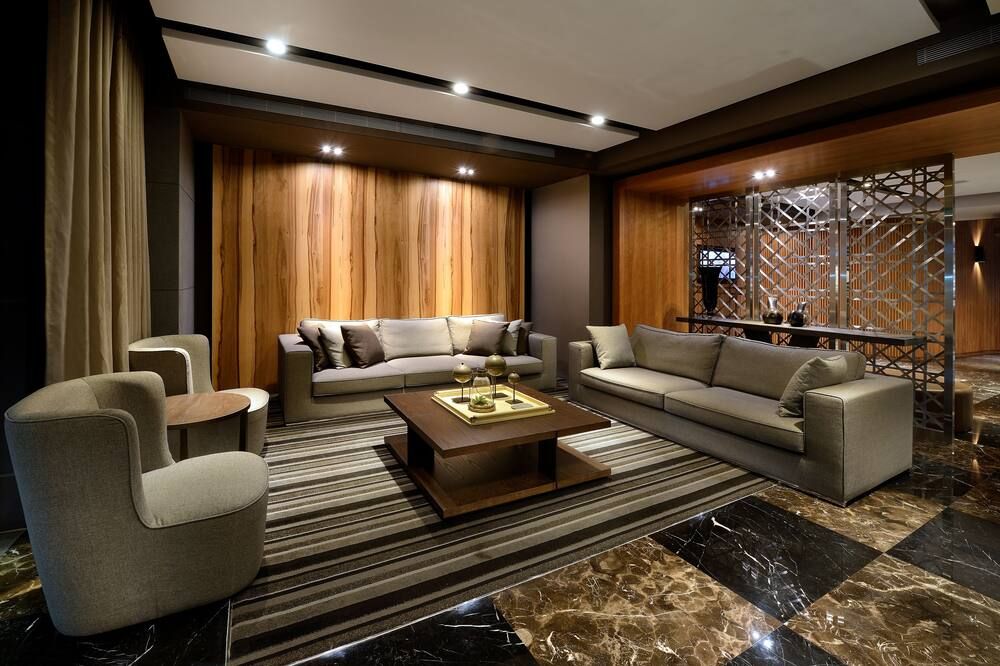 هوالين هوليداي هوتل