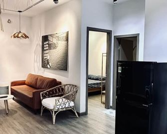Oceanus Oasis Retreat - Nha Trang Apartment - Nha Trang - Salon
