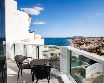 Hotel Carboneras Cabo de Gata Spa - Carboneras - Balcó