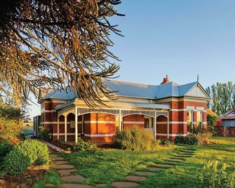 Royal Standard Farm - Daylesford - Bâtiment
