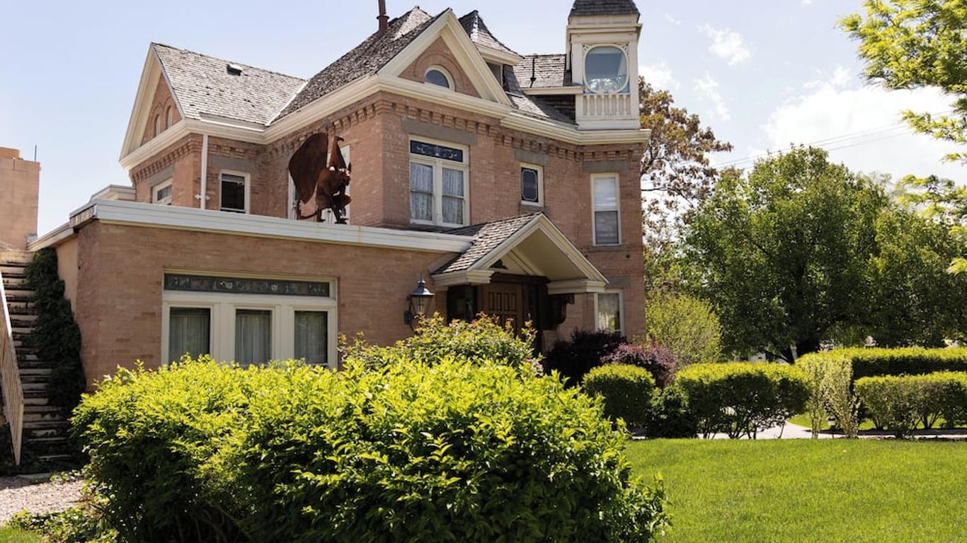 Hines Mansion
